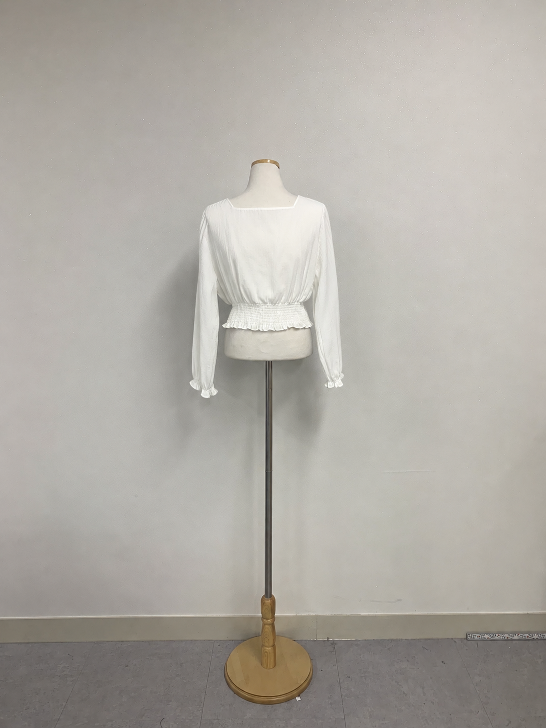 [이미지: 쇼핑몰 촬영 현장  예시 이미지2]