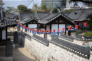 Traditional culture experience