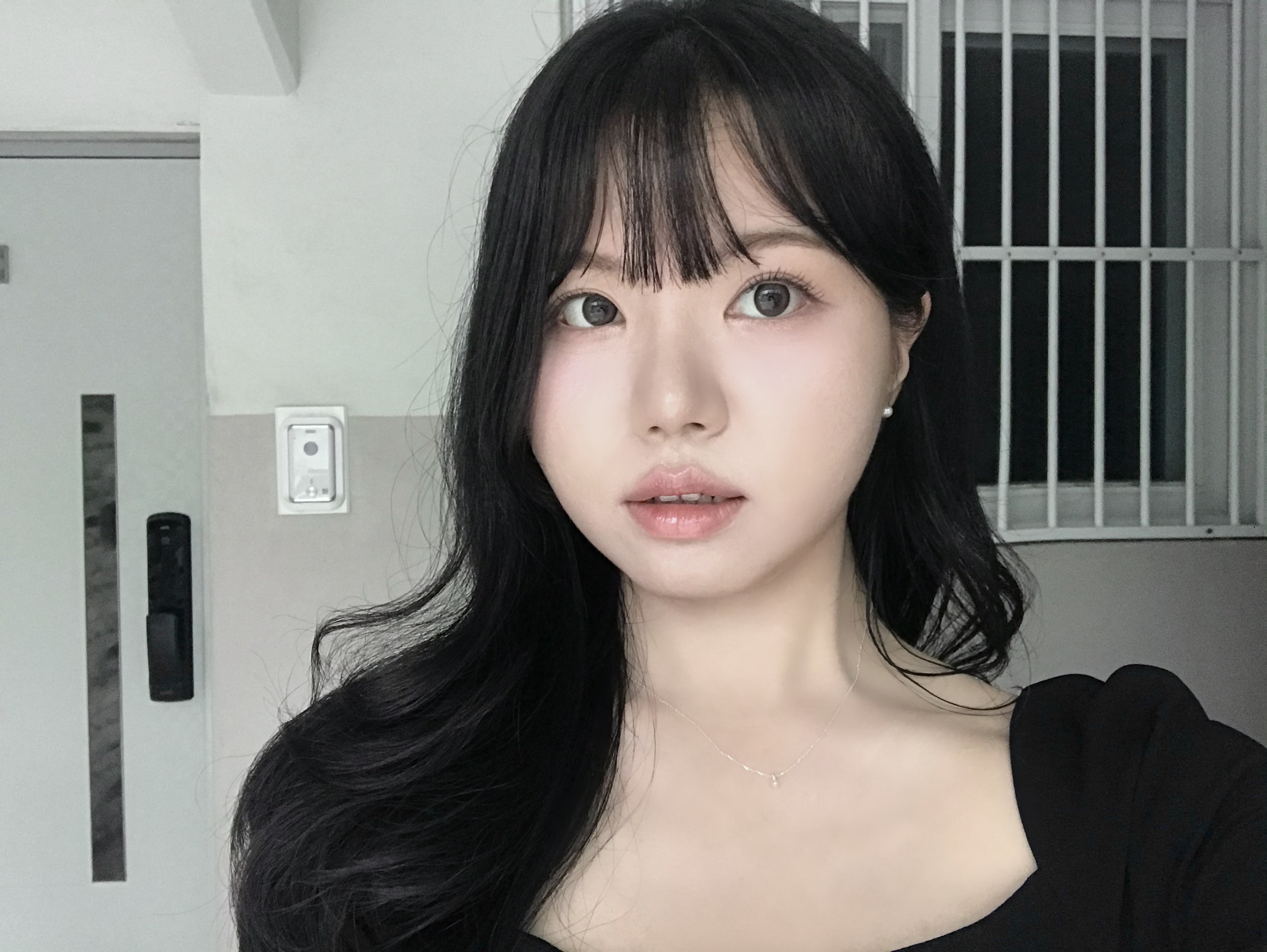 한지운 / 25세 / 서울