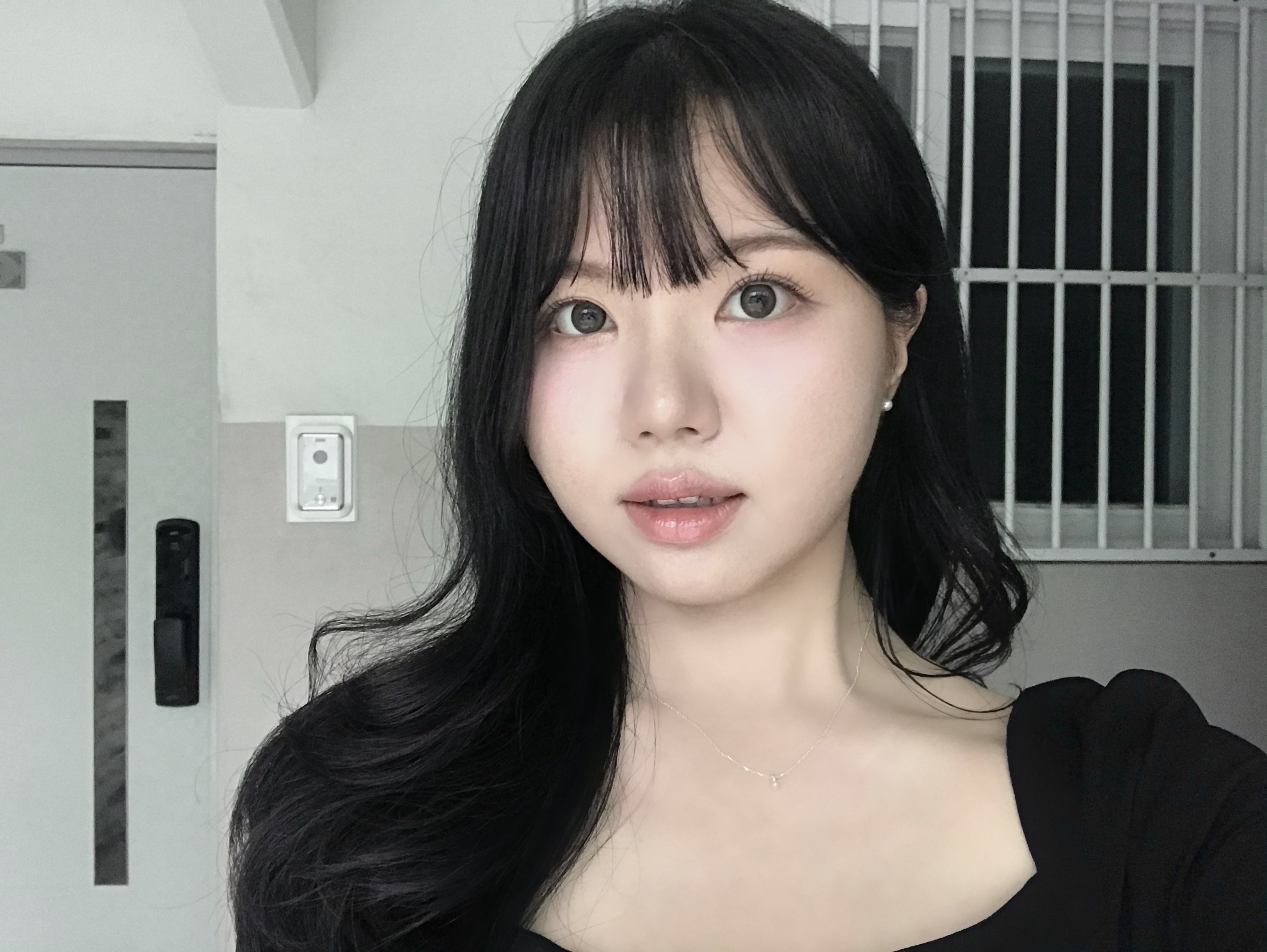 한지운 / 25세 / 서울