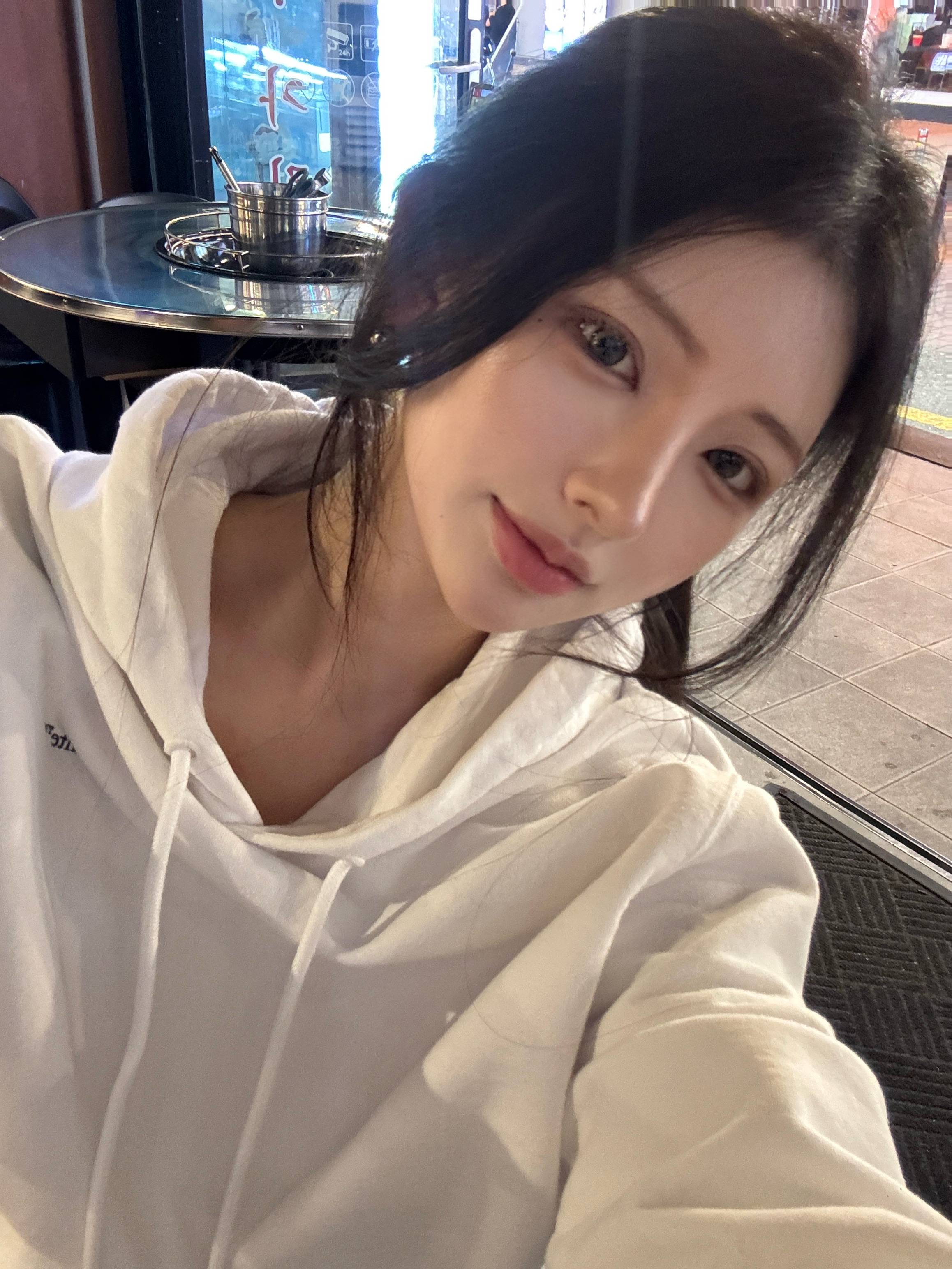 안태리 / 24세 / 서울