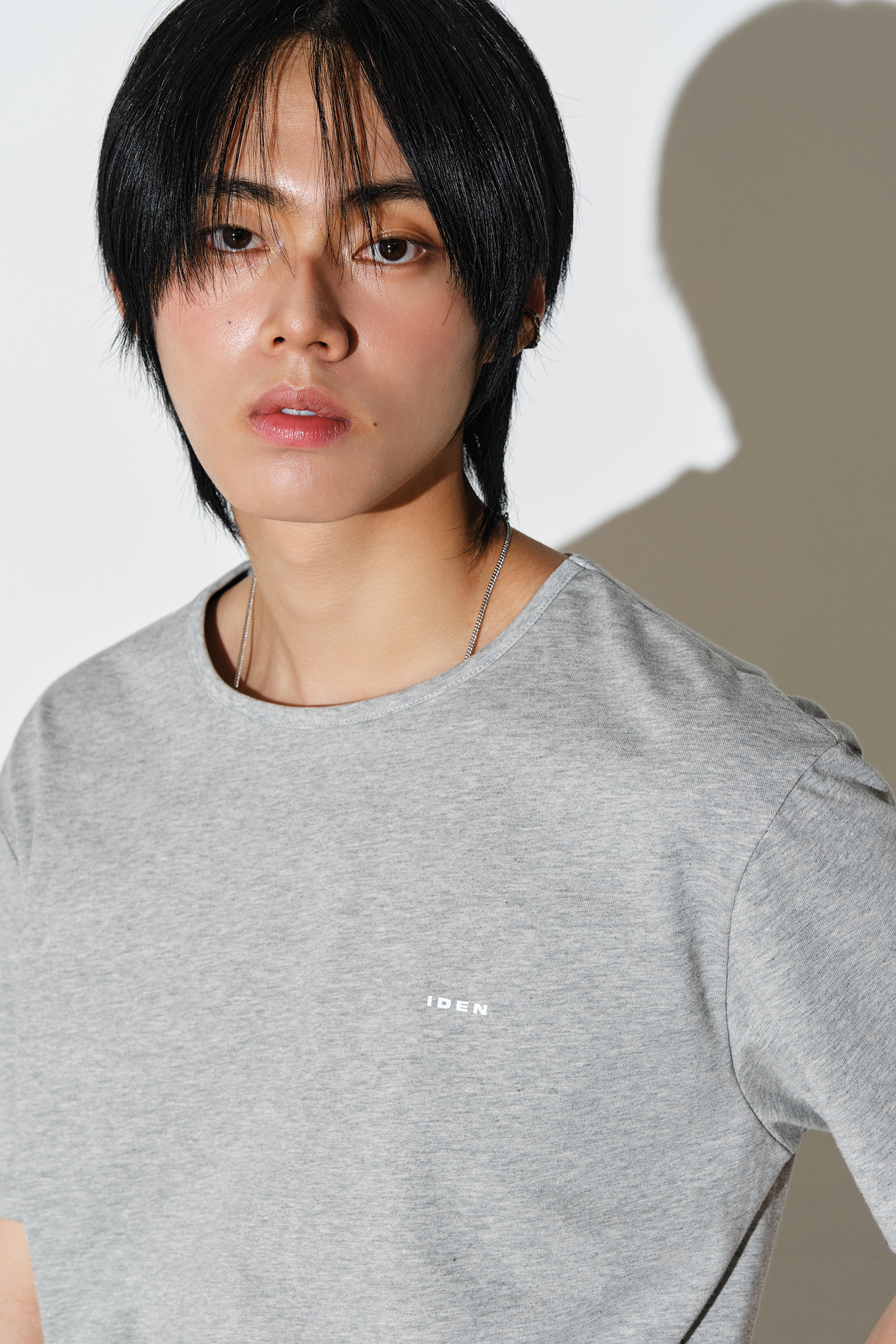 소로나 라운드 로고 하프 티셔츠 (3 color)