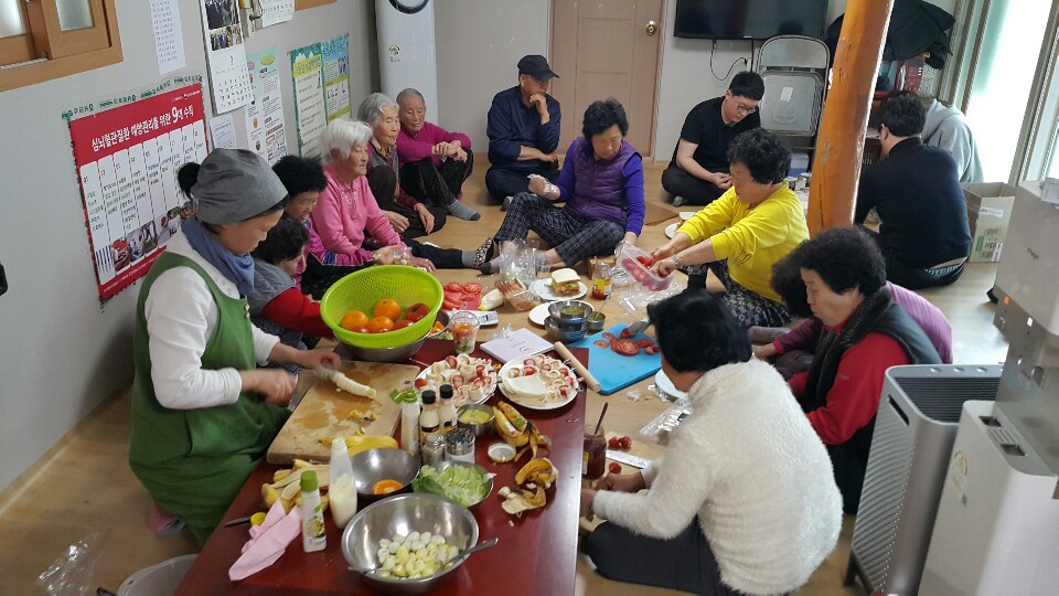 요리로 사람을 움직이고 조직하는 김혜정님.jpg