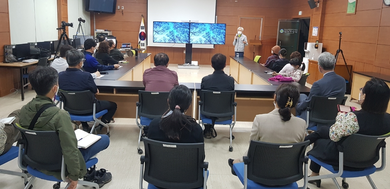 사진2-생태환경특강.jpg
