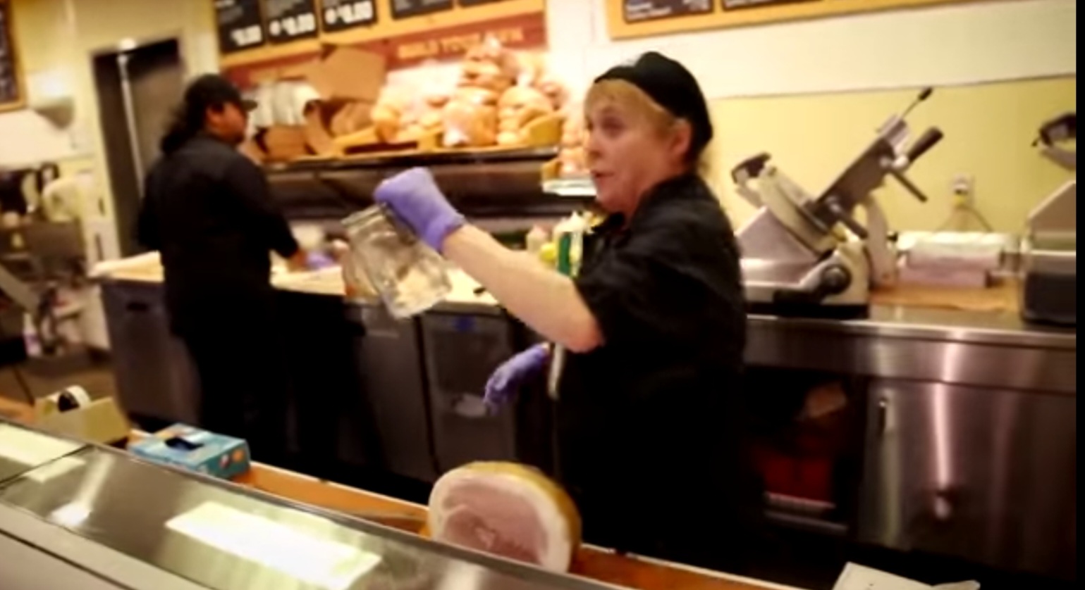 사진1 미국의 친환경 매장 계산대.jpg