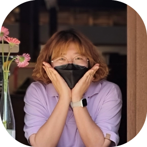 프로필_10월_박누리.png