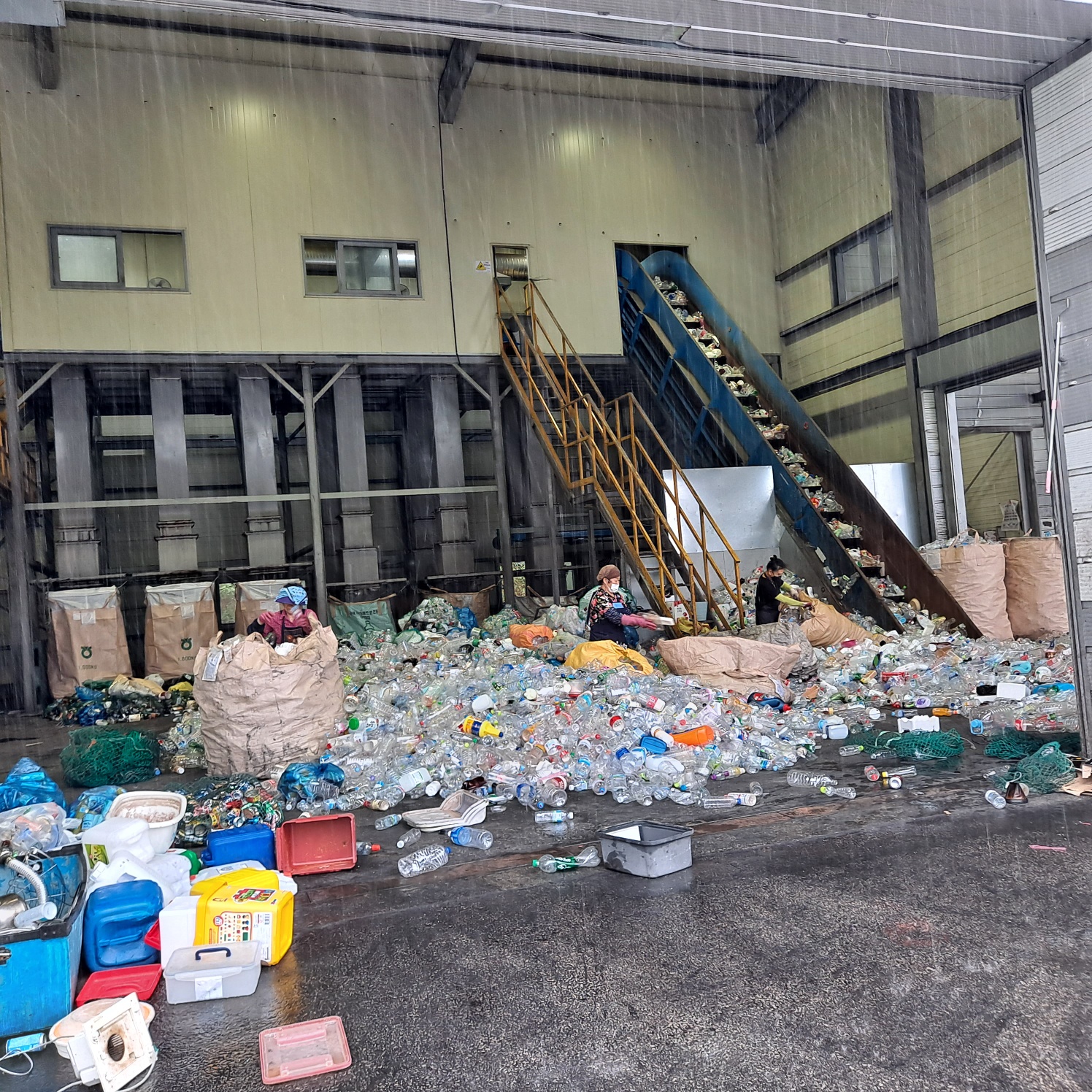 사진6 남원 쓰레기 매립장.jpg