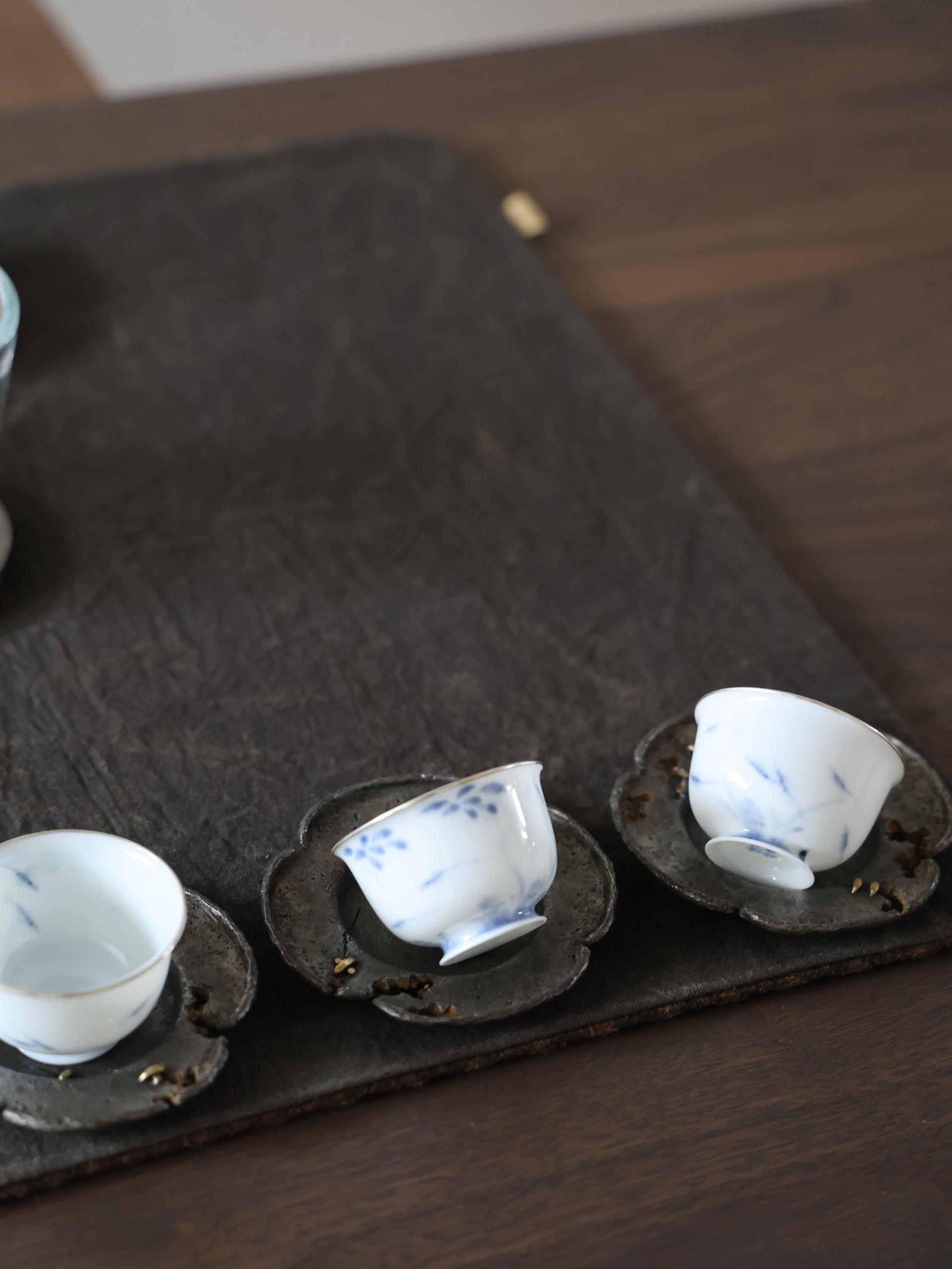 포은 송사리무늬 찻잔 1p