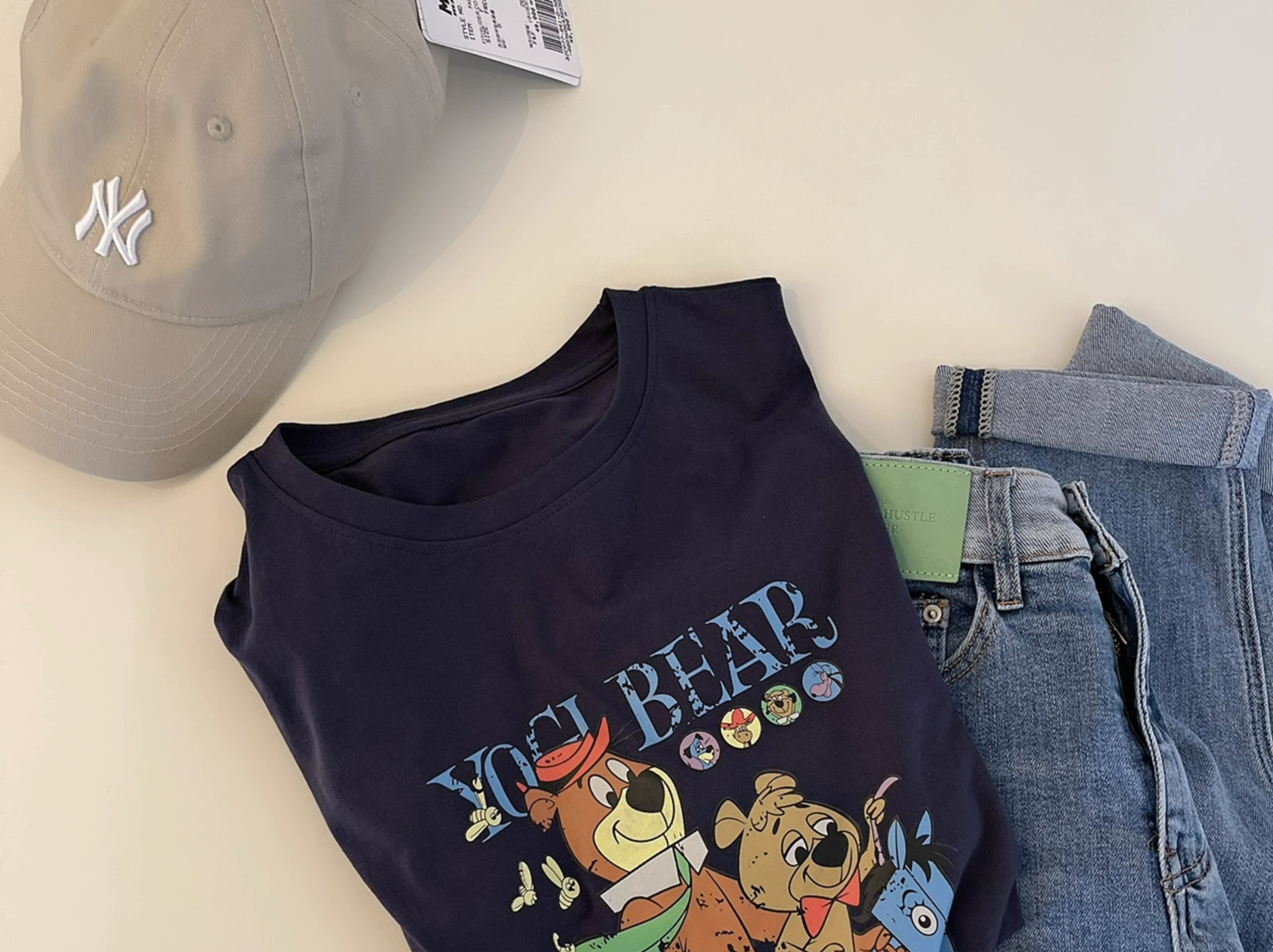 YOGI BEAR 요기 베어 곰돌이 순면 티셔츠 (네이베, 화이트) 레트로 반팔 티셔츠