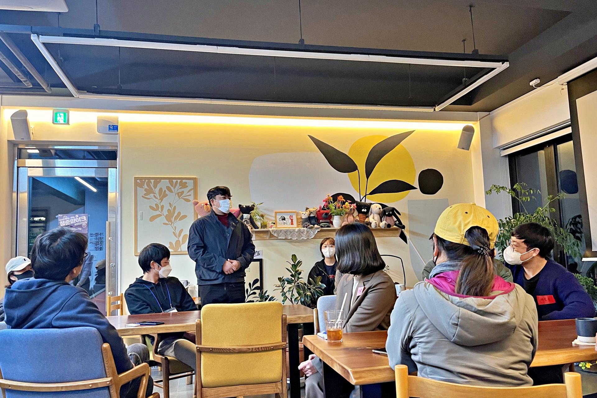 a8ff1e915b32a.jpg