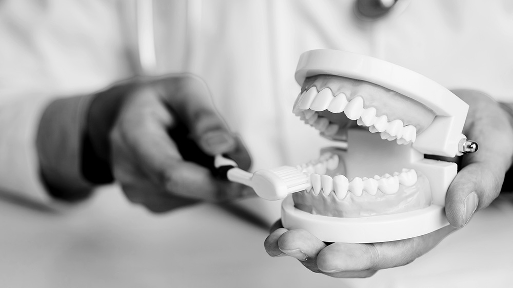 남천동-광안리치과-유엘치과-구강관리-지속관리시스템