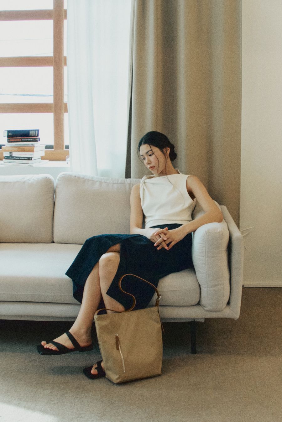 L Nylon Shoulder Bag / 2 colors