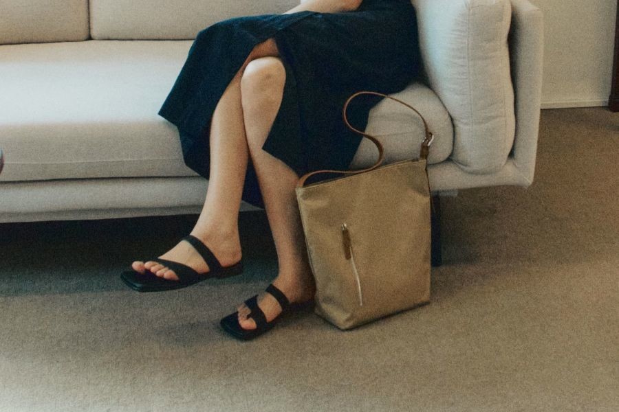 L Nylon Shoulder Bag / 2 colors