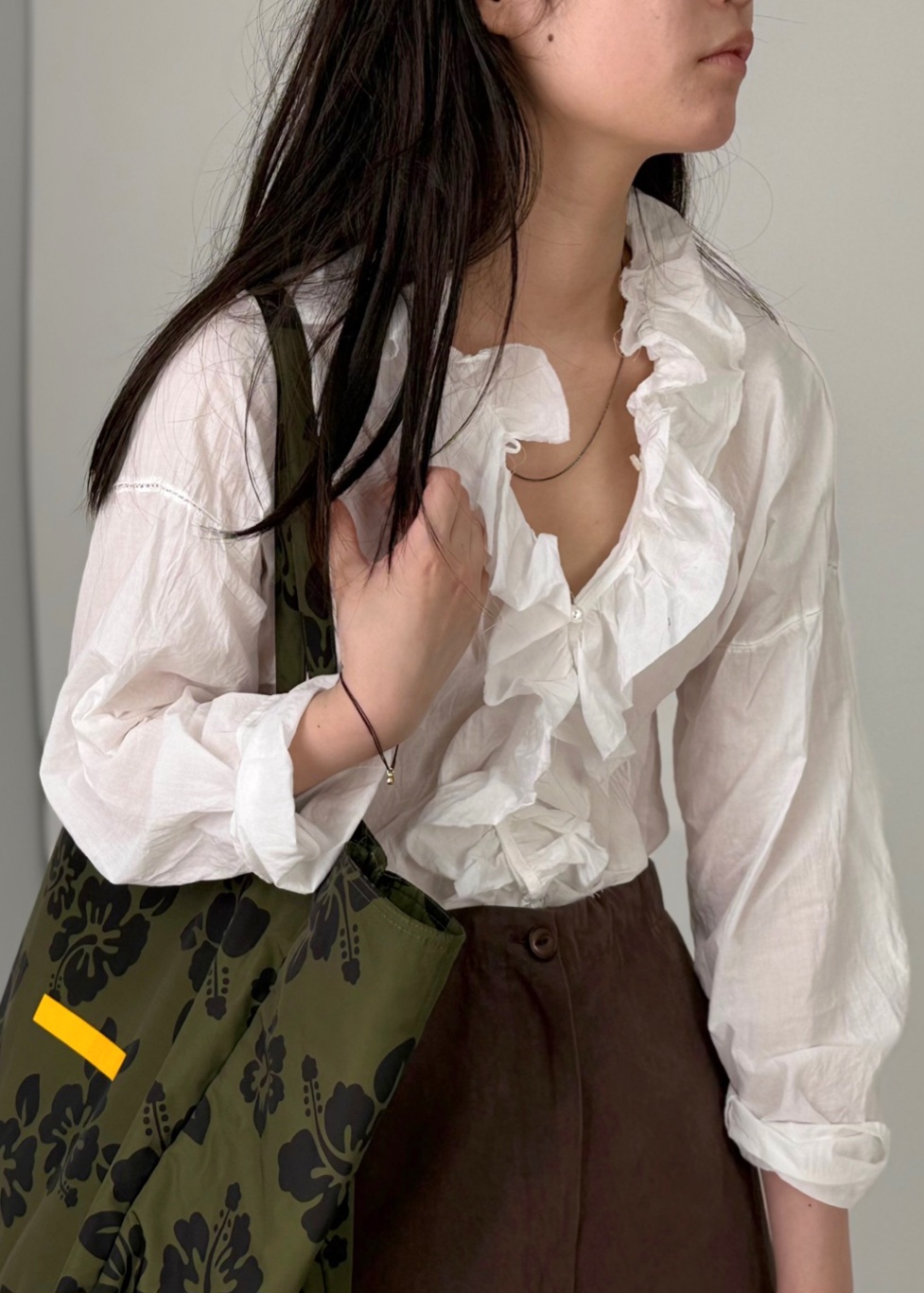 카라프릴블라우스