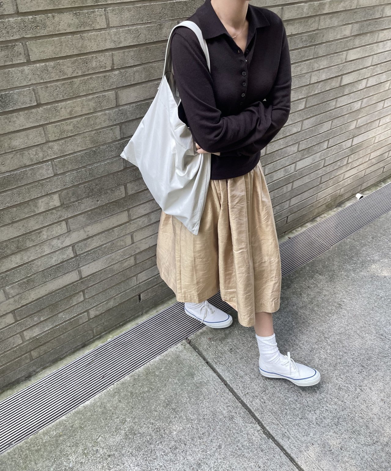 롱버튼폴로니트