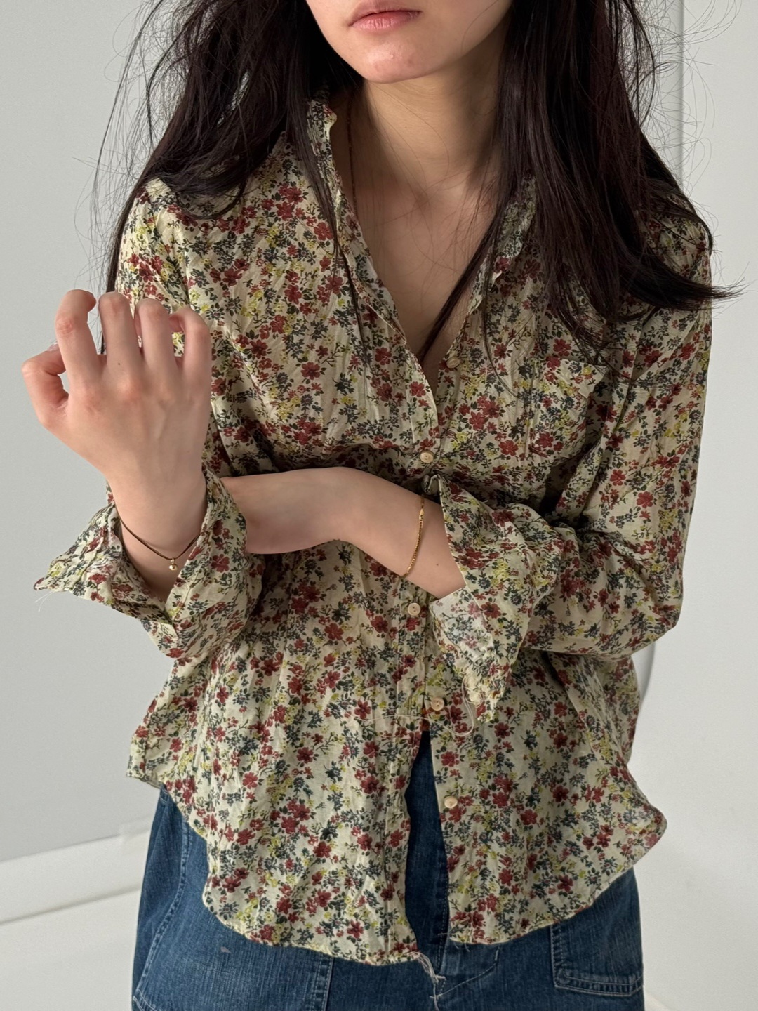 어반꽃면실크블라우스