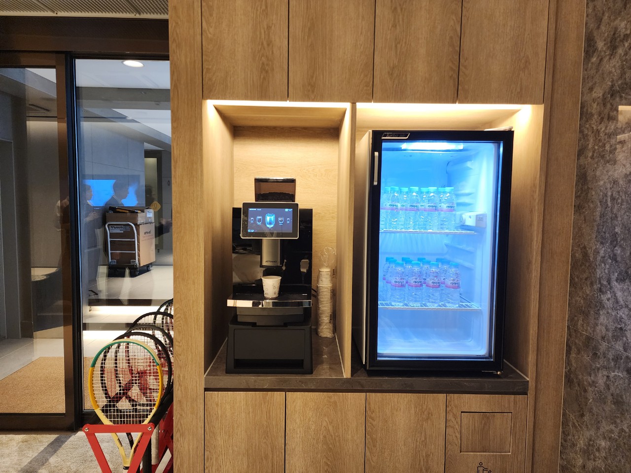 벤딩머신 방_사진_20250414_4.jpg