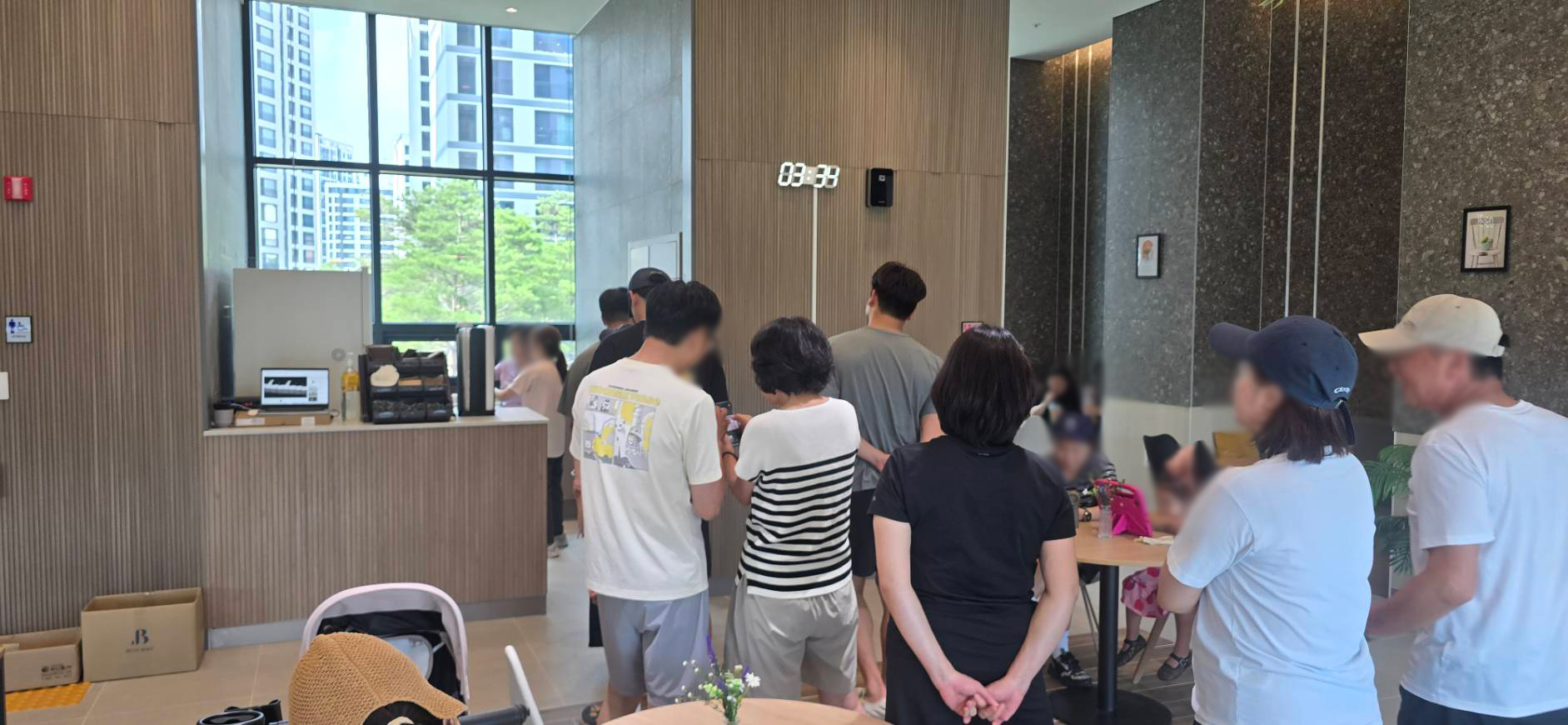커피홀릭스무인디테일_동탄파크릭스_02.jpg