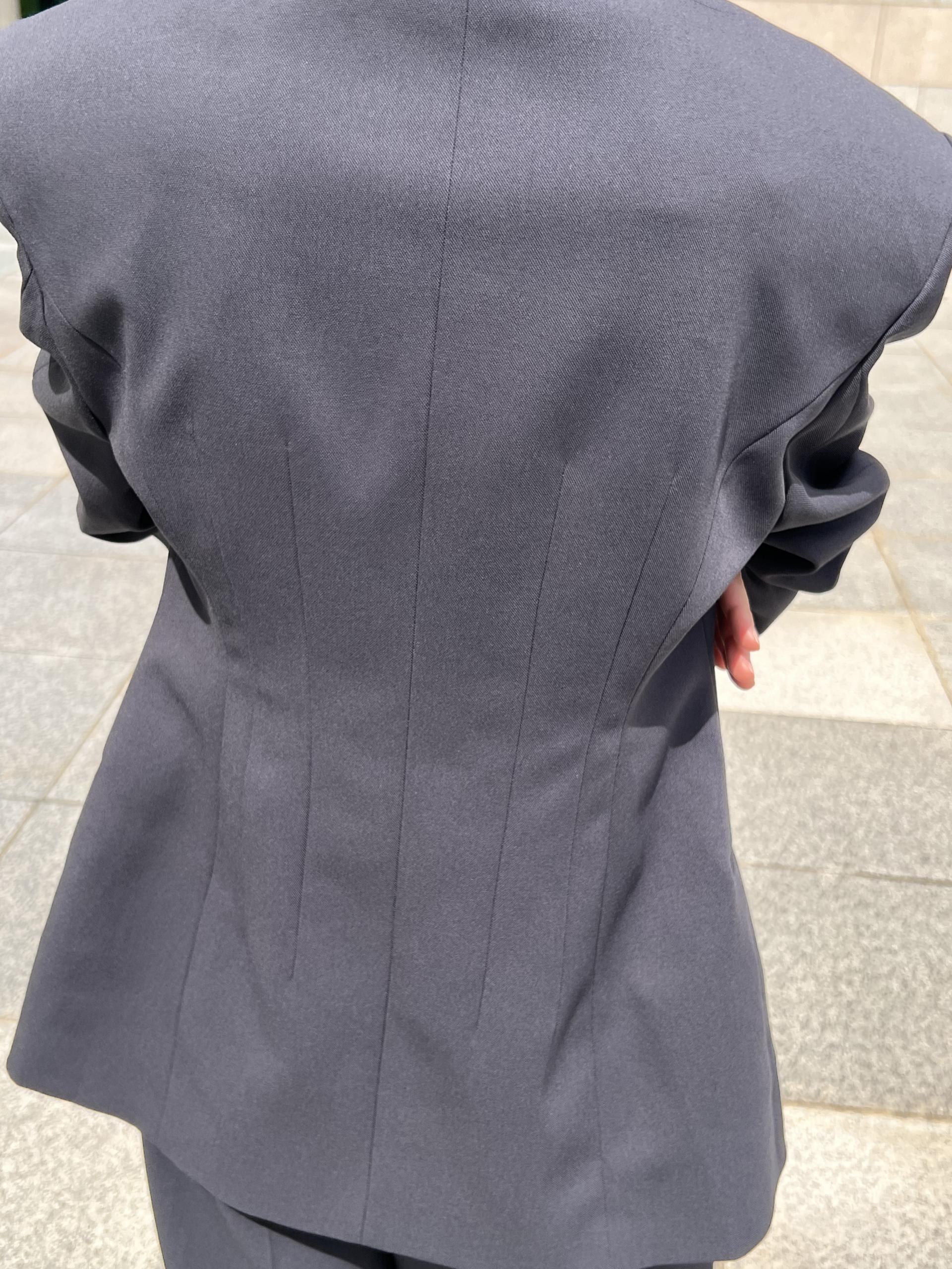 STRUCTURED WAIST JACKET