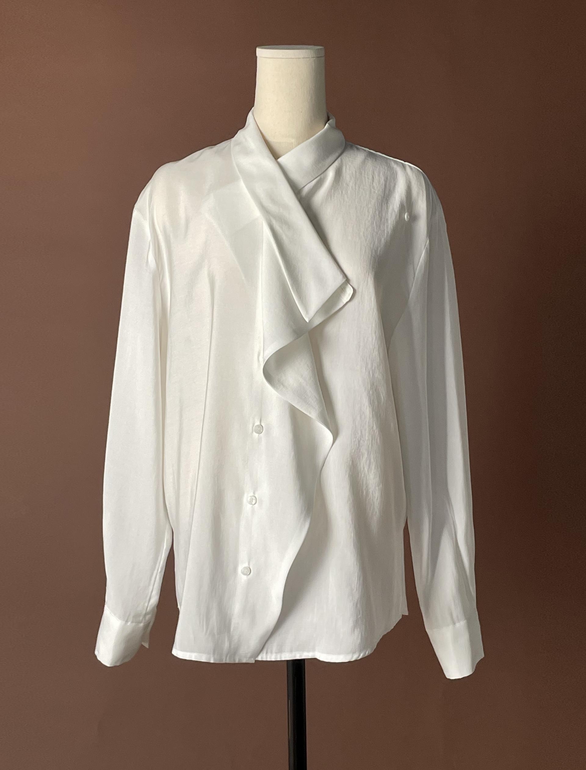 DRAPE COLLAR BLOUSE