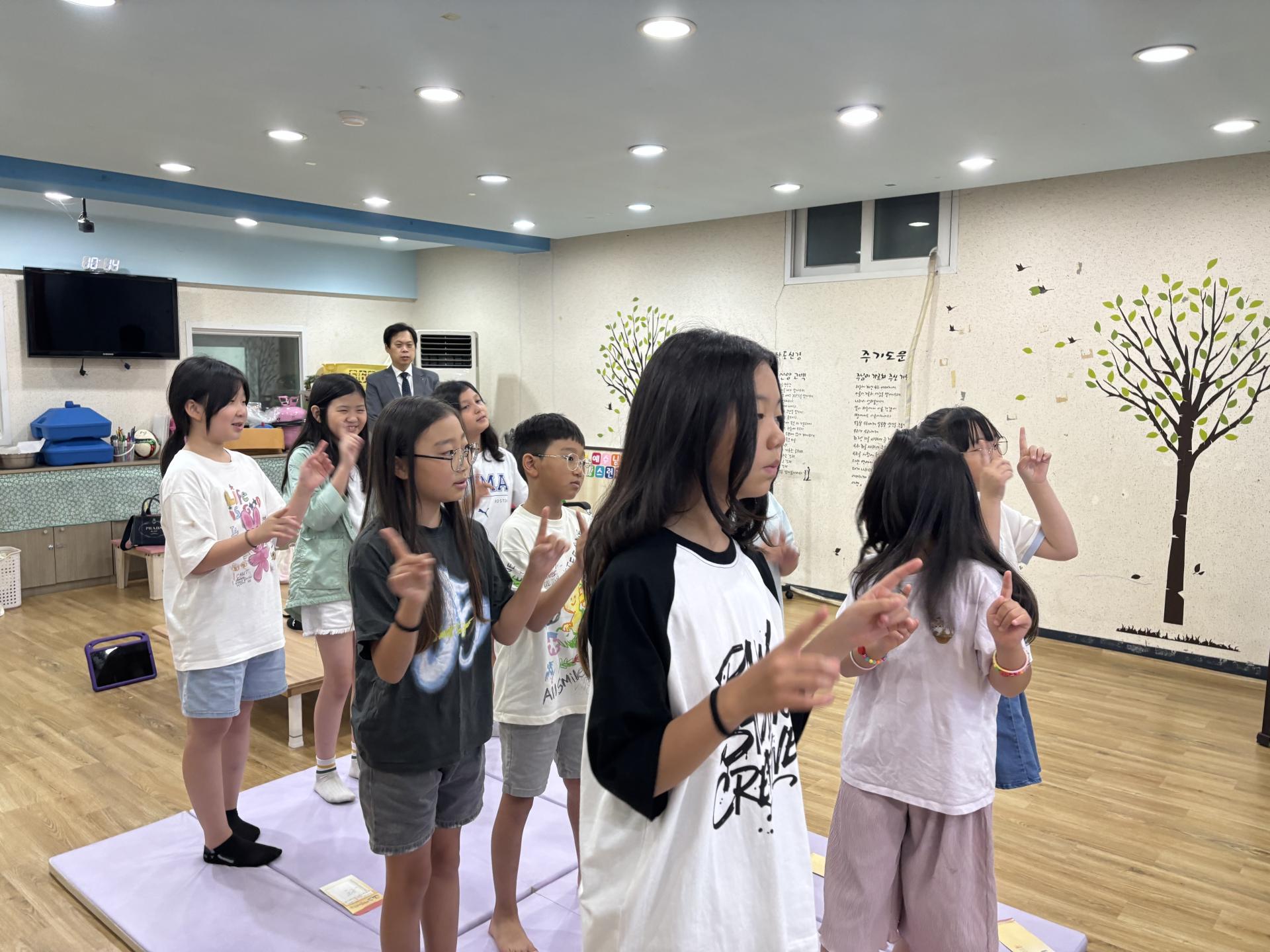 4cede00e2ccbc.jpg
