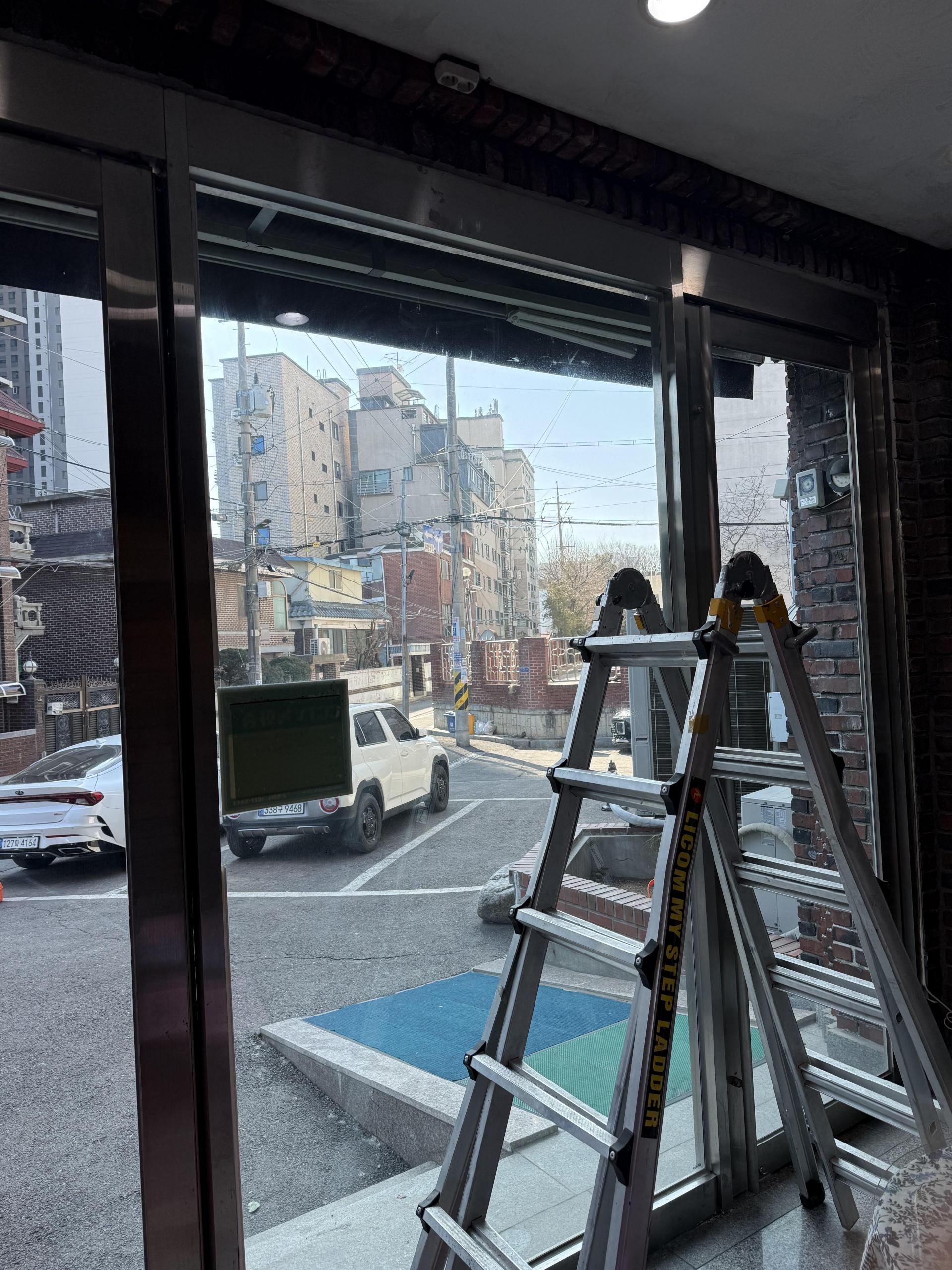 8ec2b70952d44.jpg