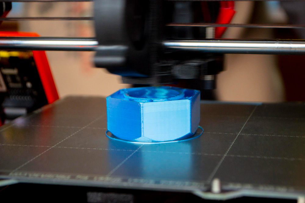 실제 양산 공정을 고려한 3D 제조 설계 인앤아웃벤처스튜디오