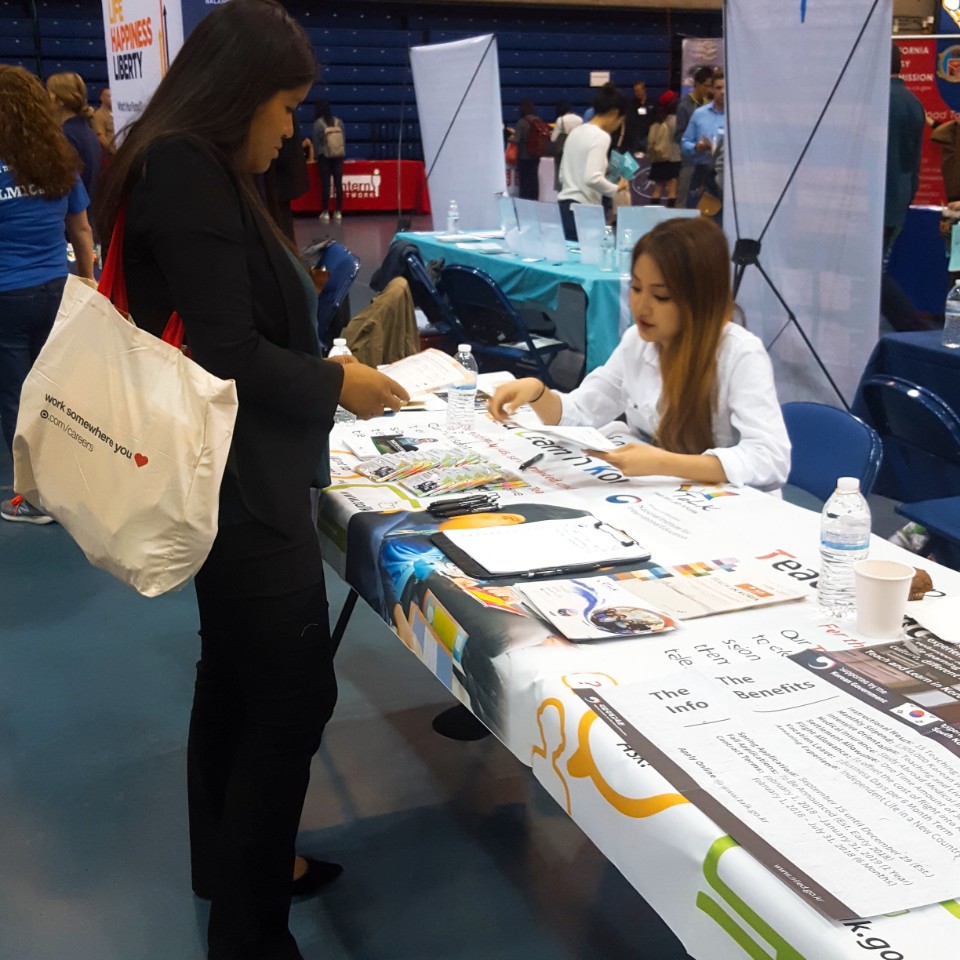 UC Davis Career Fair on 10/19 Photo Gallery / 포토갤러리