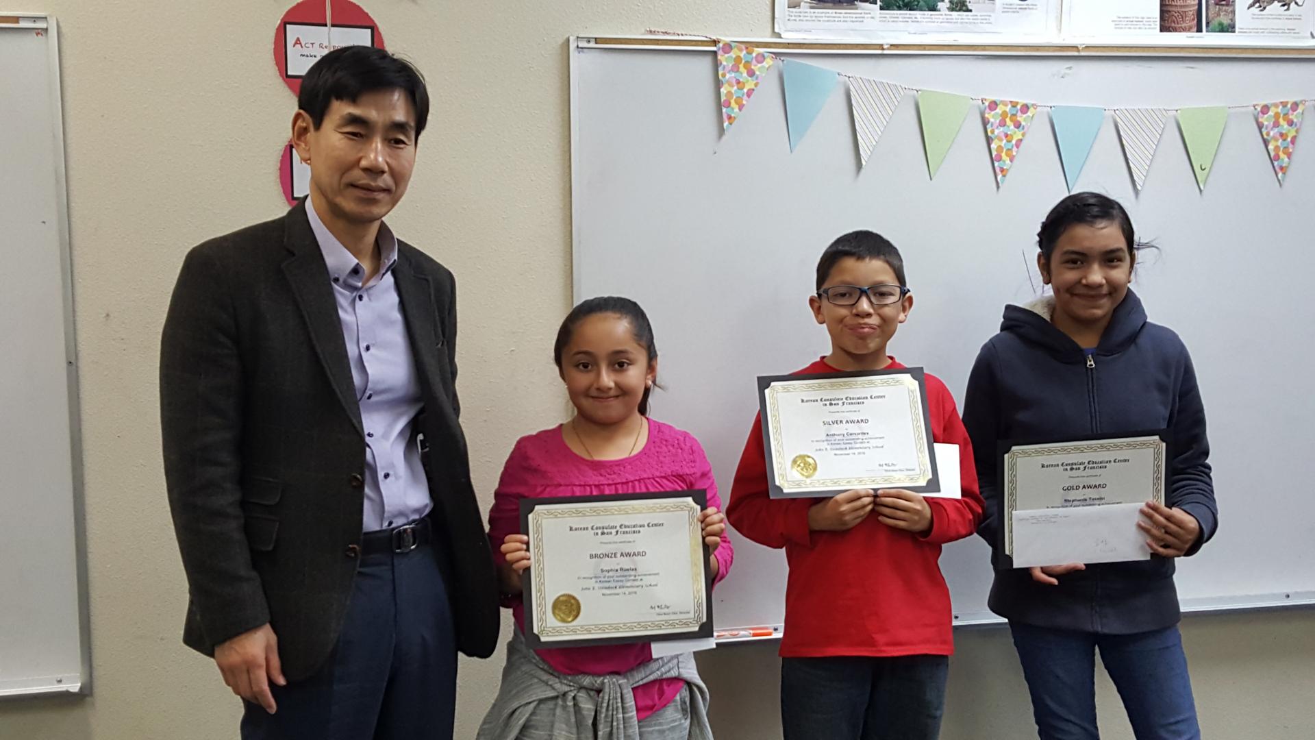 Essay Contest at John Steinbeck Elementary school02