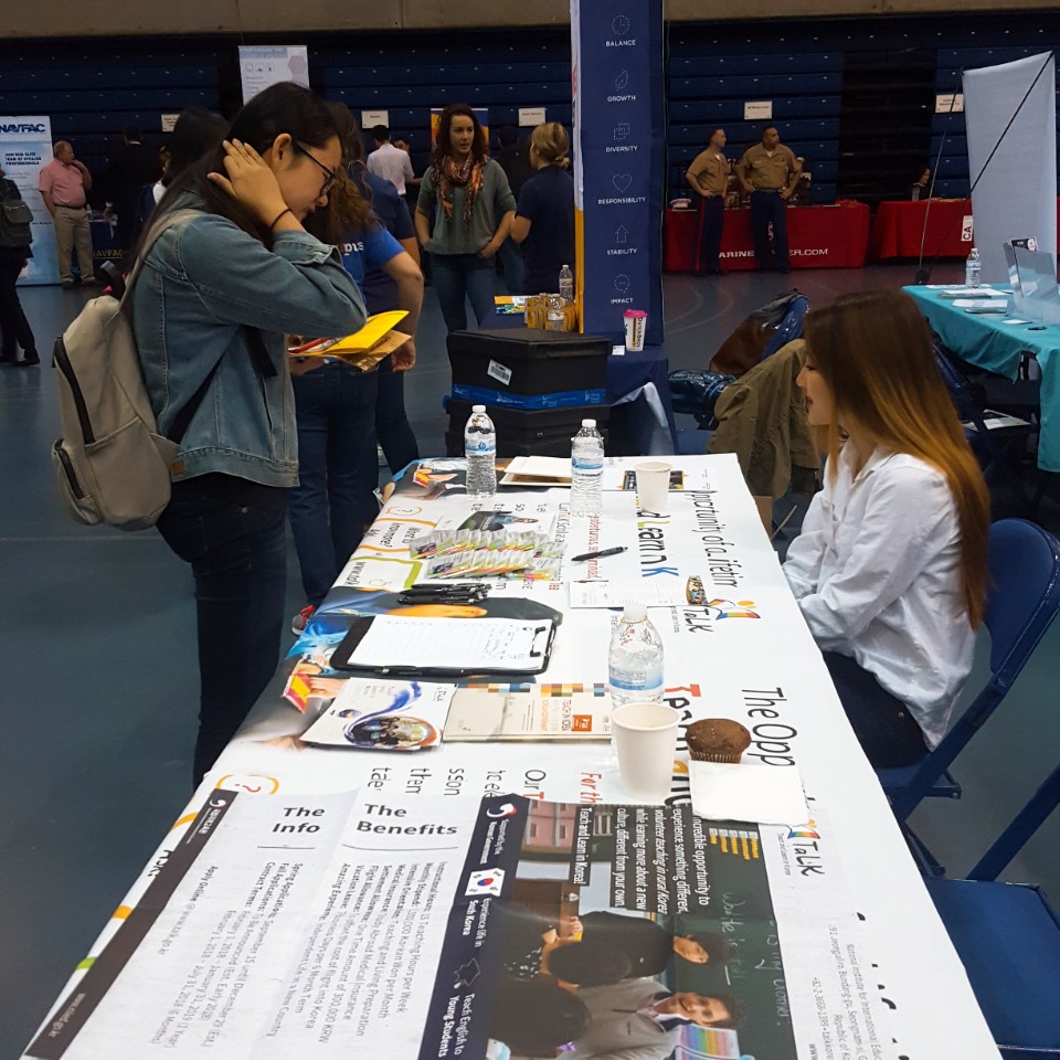 UC Davis Career Fair on 10/19 Photo Gallery / 포토갤러리