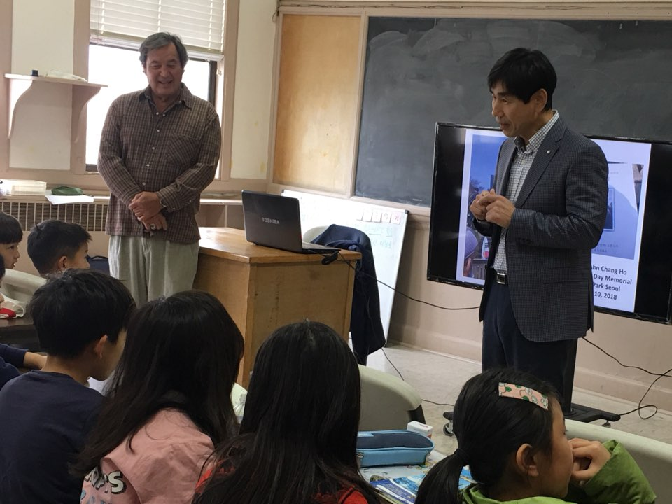 with Philip Cuddy who is a grandson of Dosan Chang-Ho Ahn02