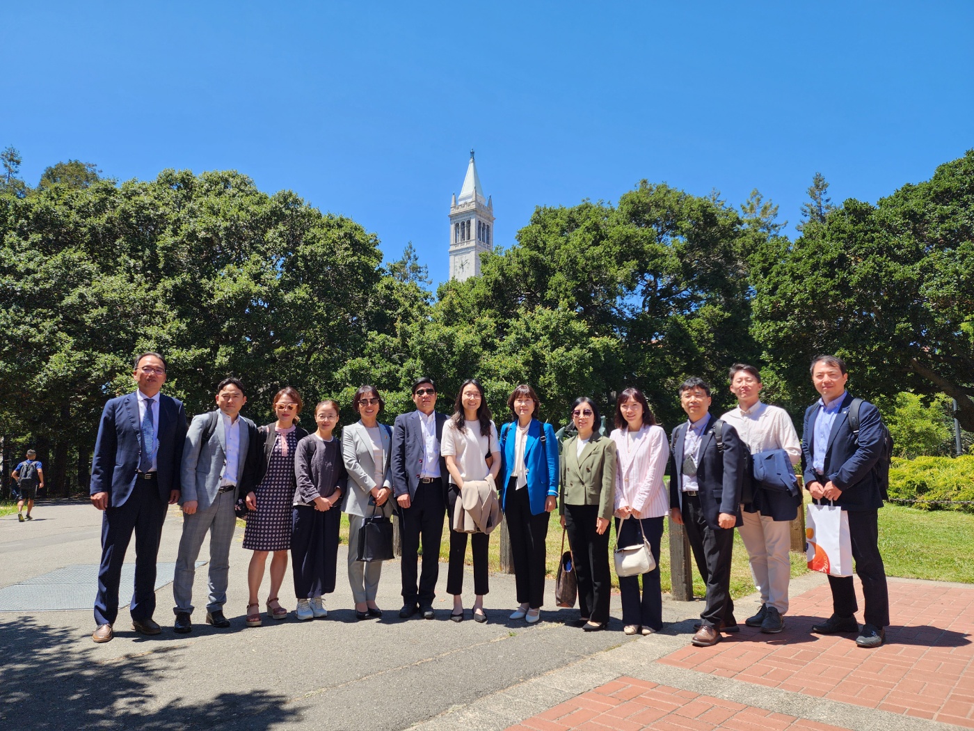 Two meetings for Korean Education02