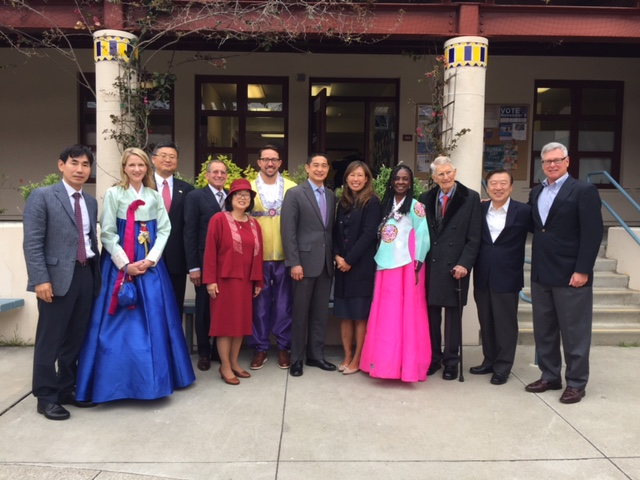 ChooSuhk(Korean Harvest Day) Event at Claire Lilienthal School ChooSuhk(Korean Harvest Day) Event at Claire Lilienthal School