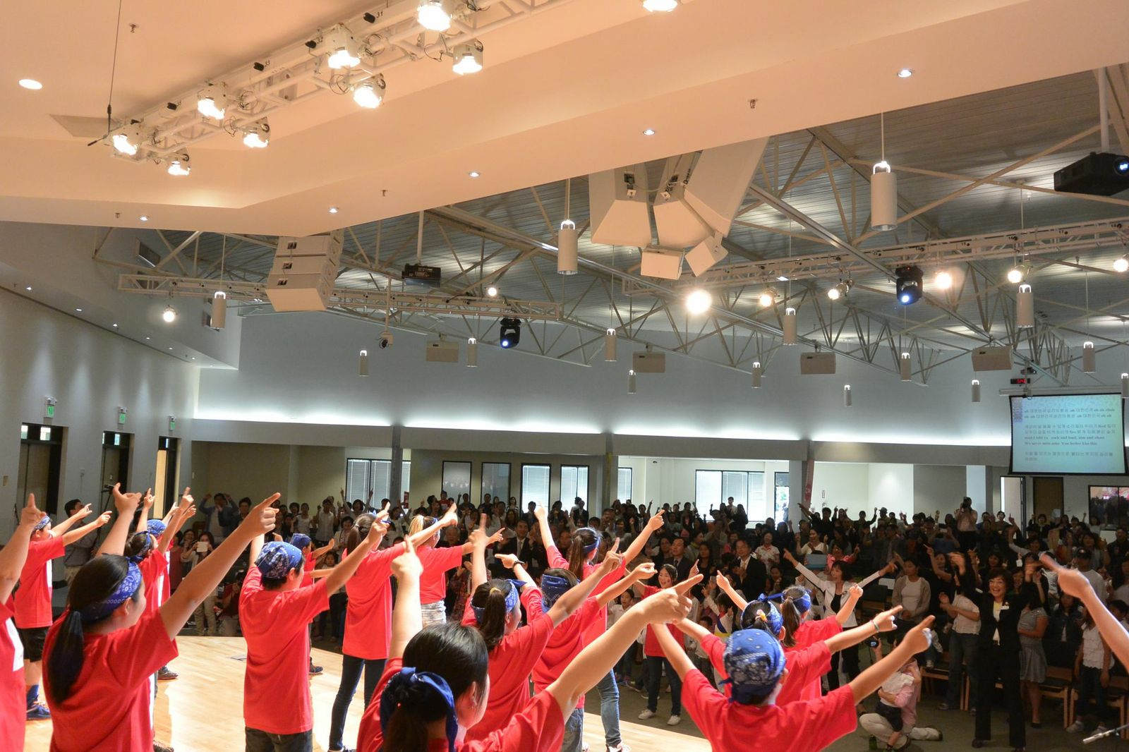 한국학교협의회 ‘제 1회 꿈나무 예술제’ 개최 김진덕*정경식 재단 매칭펀드 후원 세월호 참사 성금모금도 실시해 한국학교협의회 ‘제 1회 꿈나무 예술제’ 개최 김진덕*정경식 재단 매칭펀드 후원 세월호 참사 성금모금도 실시해