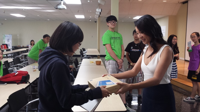 Galaxy Tab Prize on the final day of the 2014 Beyond Your Limit!