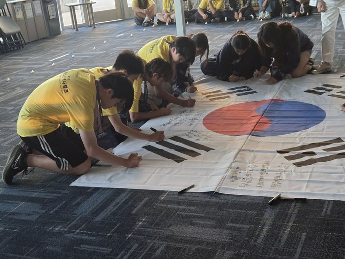 5th-youth-history-camp14