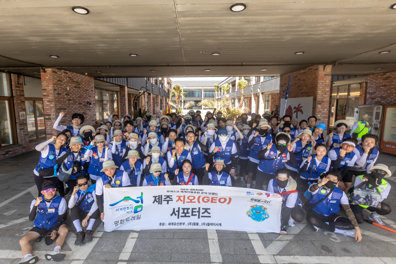1c9dc805b956b.jpg