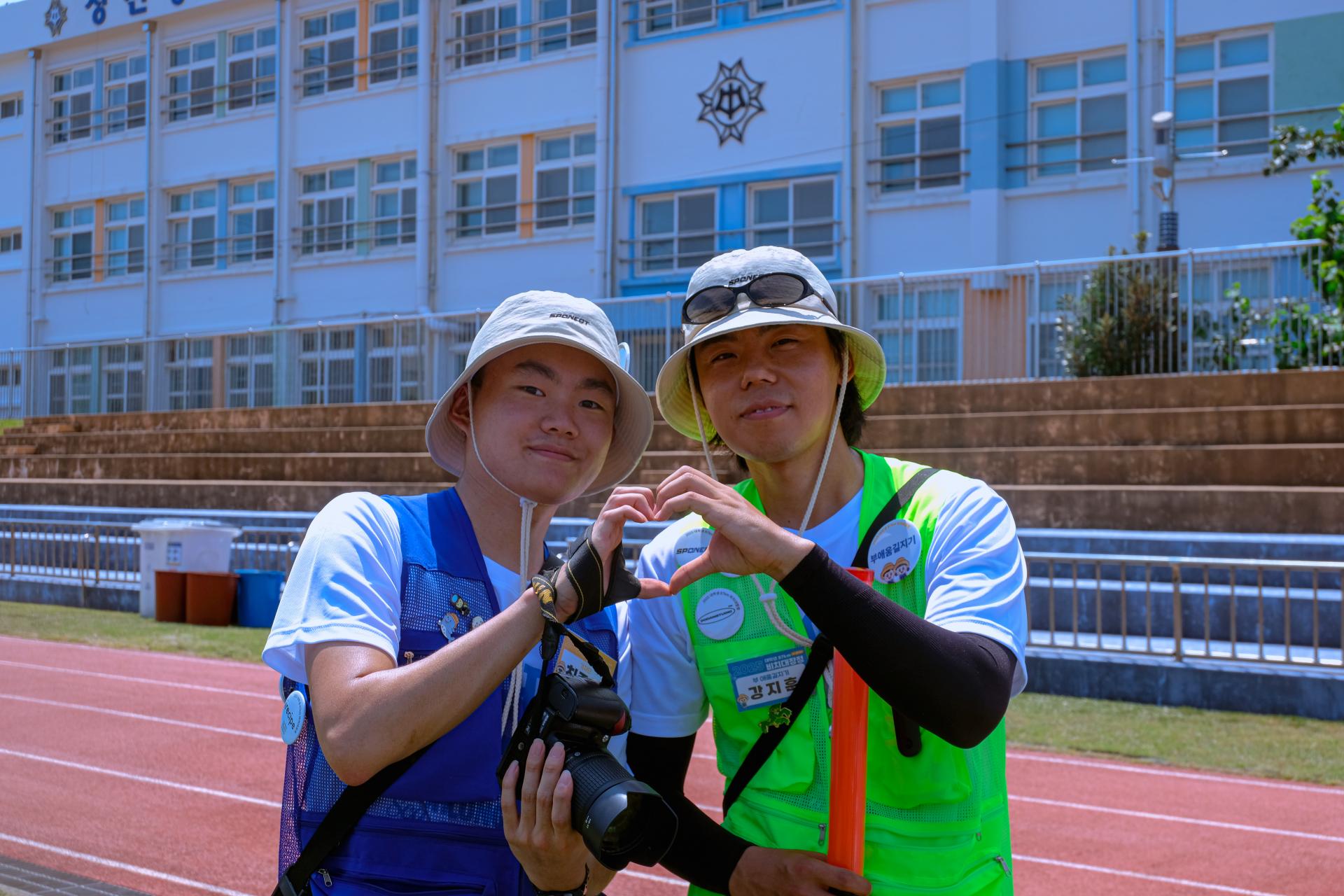 1ce436a8527d9.jpg