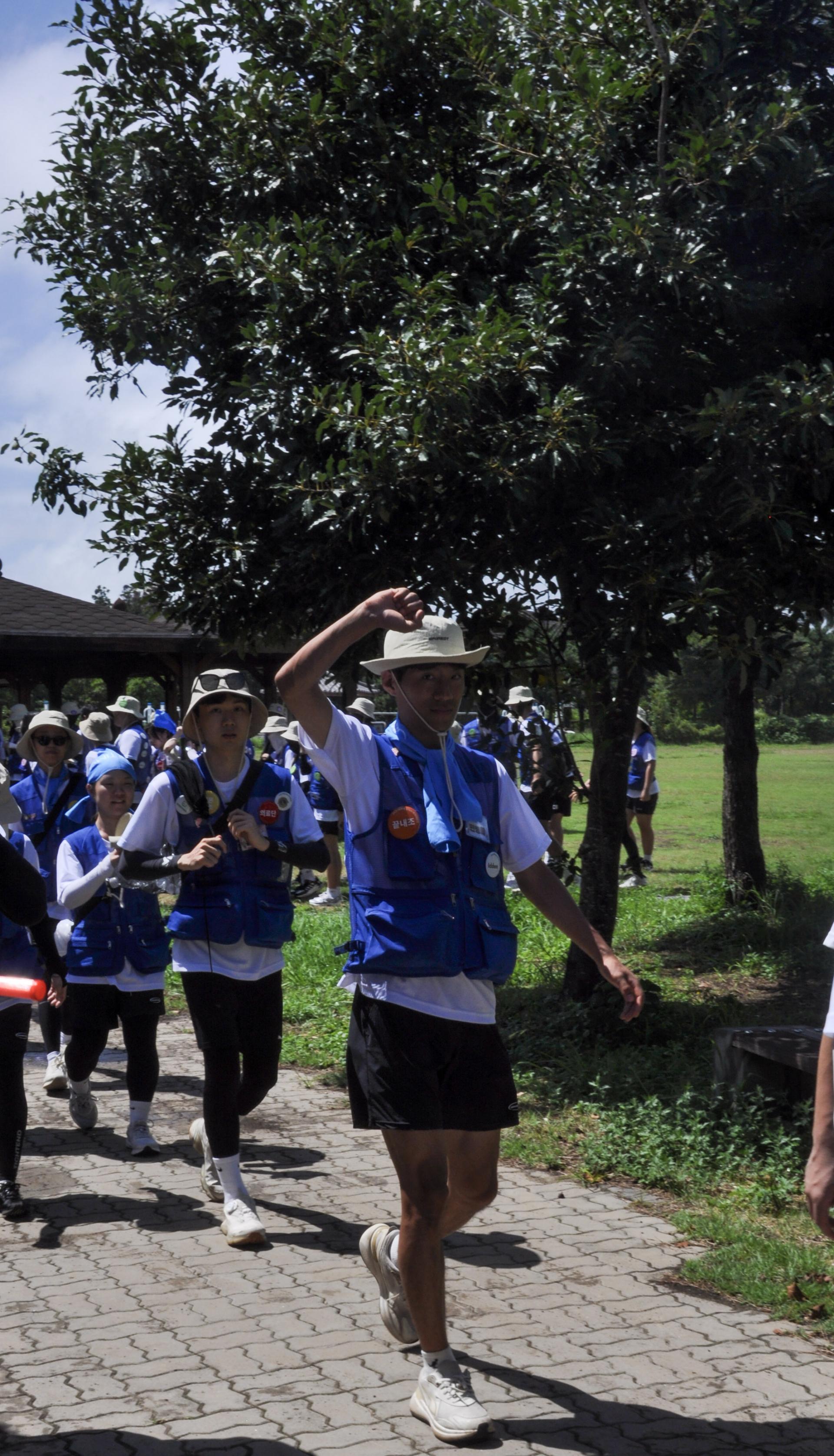 20120ab02e66f.jpg
