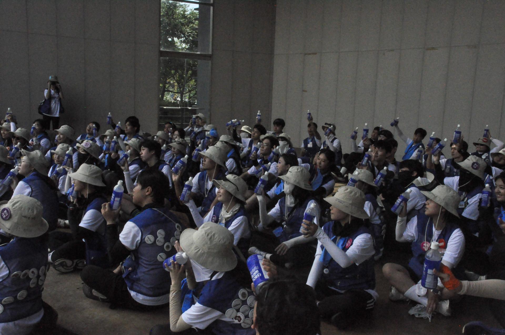 516106ceb6e5a.jpg