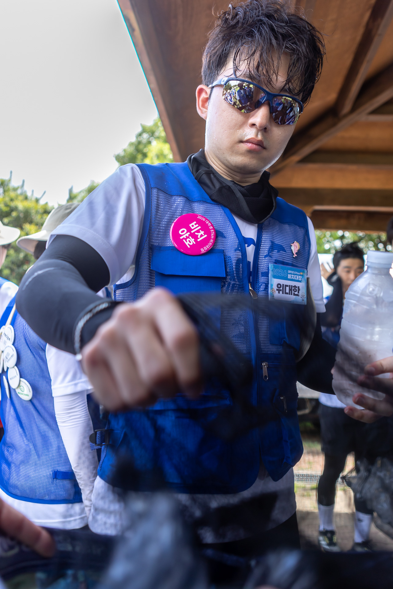 8087a87dfd423.jpg