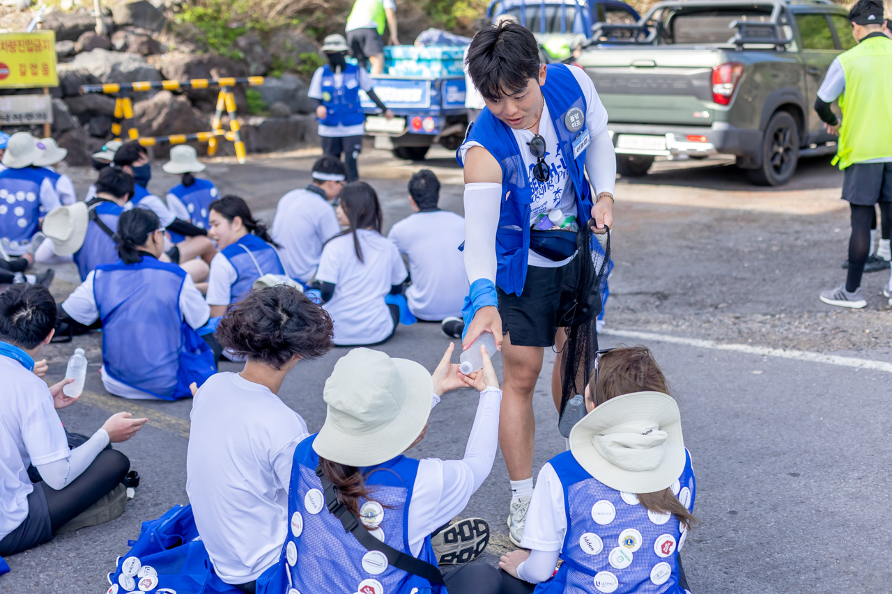 831a921ffd24b.jpg