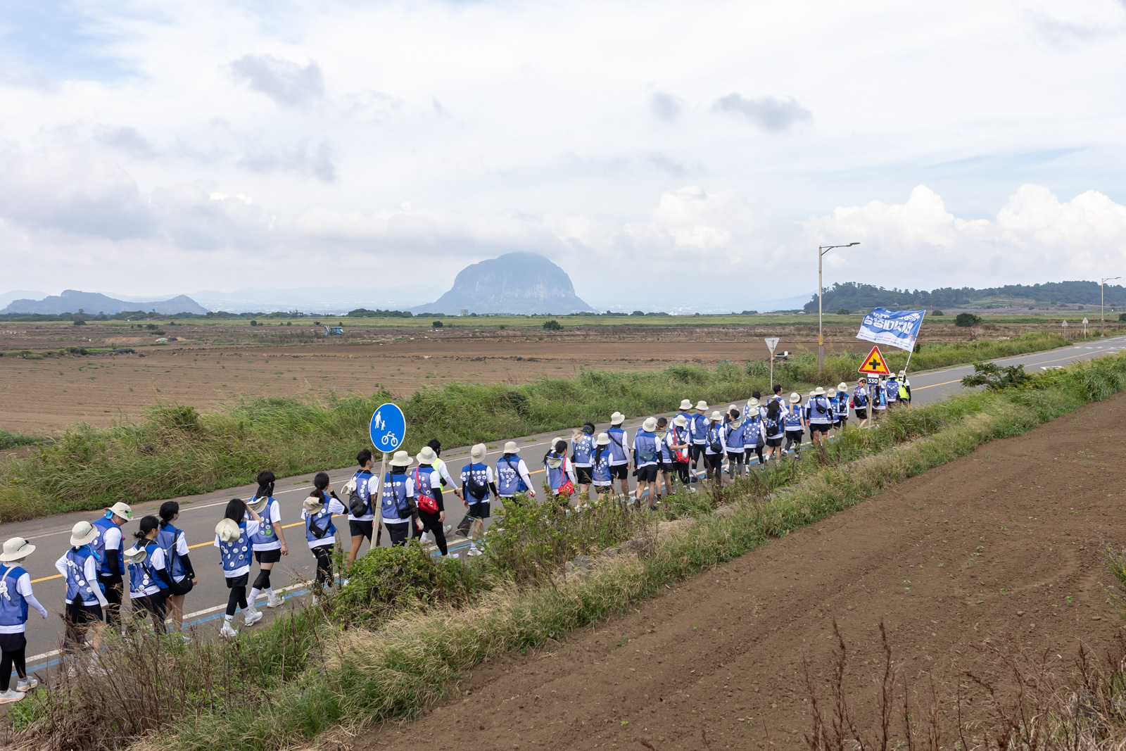 d1249f2f96ff7.jpg