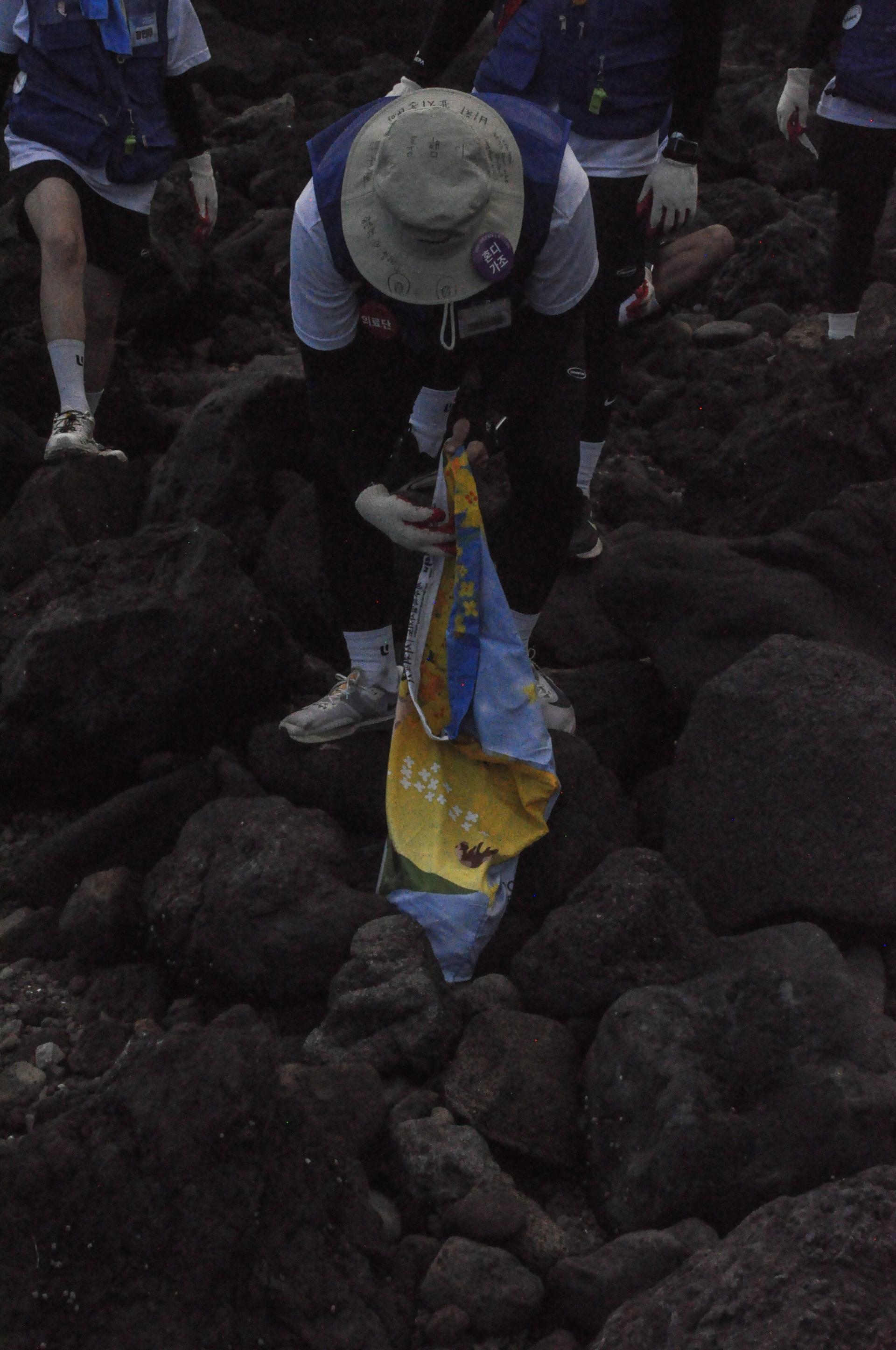 f98371161987f.jpg