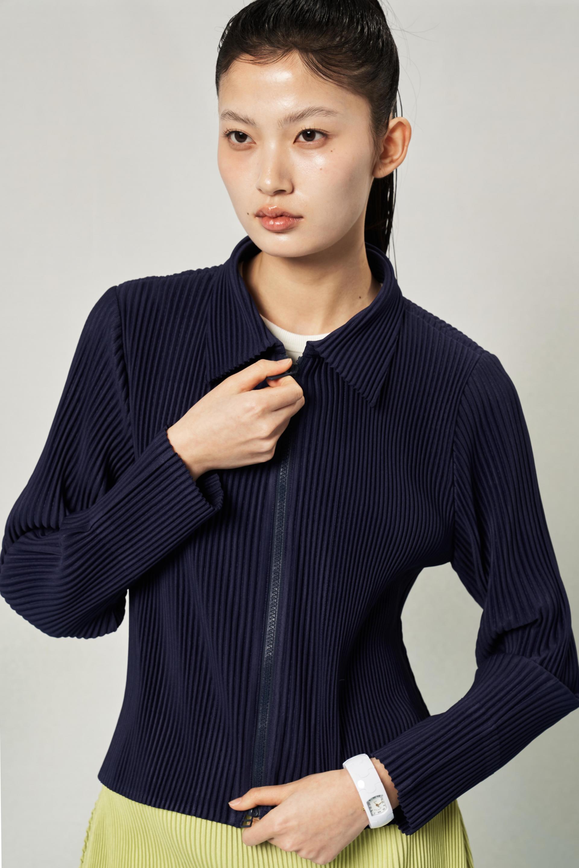 Collar Short Zip-up