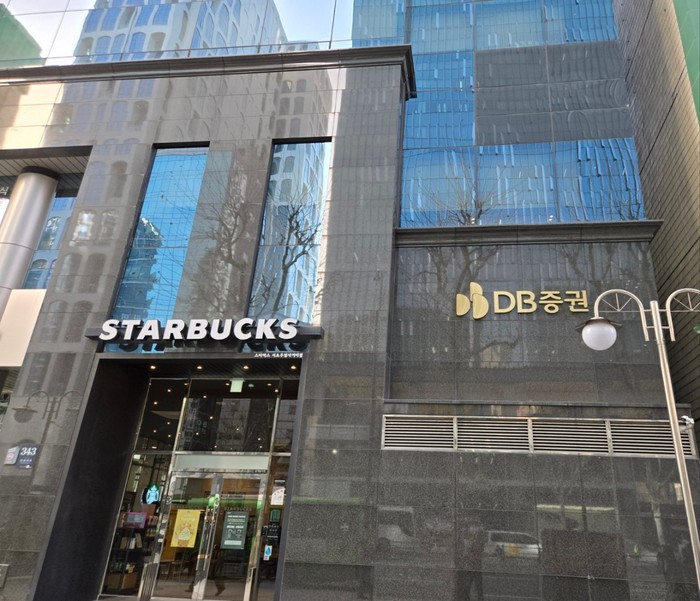 시럽인연 강남점 상담 공간 전경