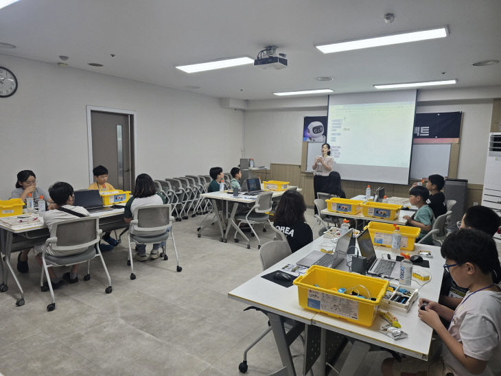계룡시 초등생, AI로 미래 문제 해결에 도전하다1