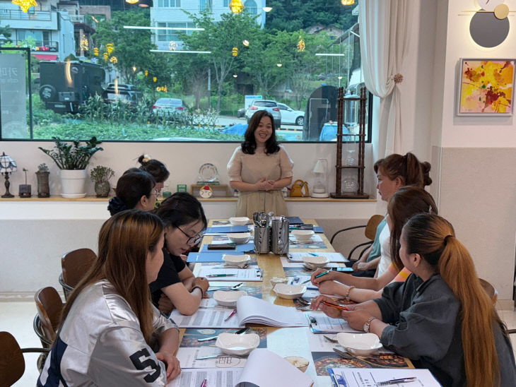 계룡시가족센터, 결혼이민자 장애인활동지원사 양성 성공3