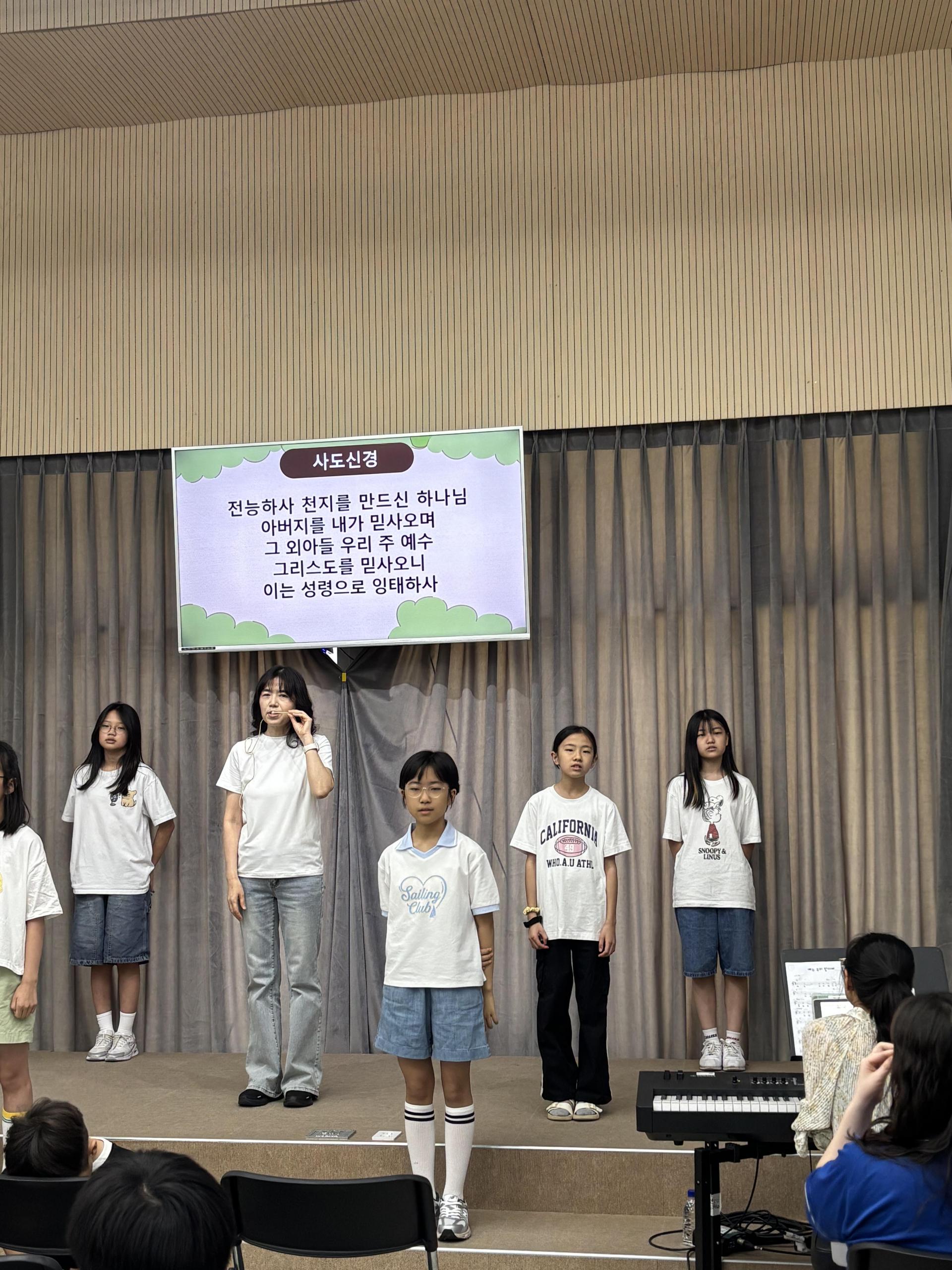 20cb337a6885e.jpg