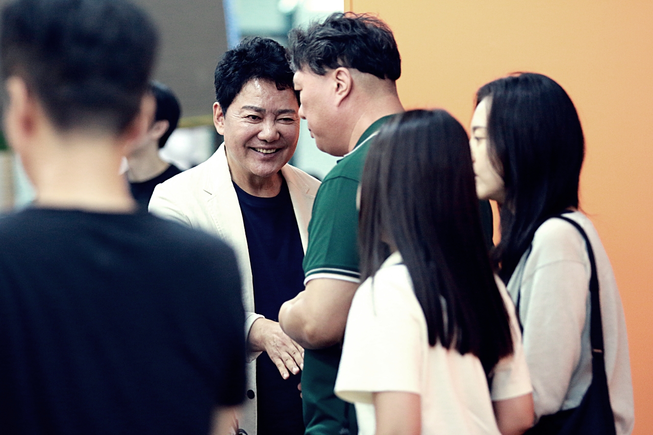 c7c9d4087631a.jpg